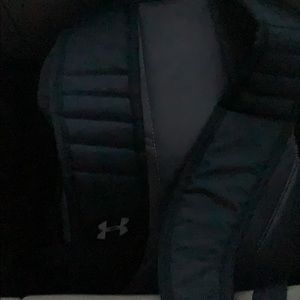 Meet your Posher, Ella